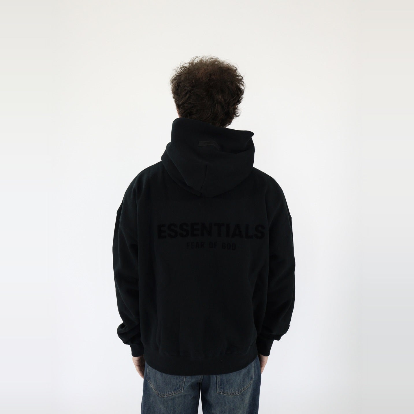 Fear of God Essentials S22 Hoodie Off Black - PIKASTORE-Clothing-Fear of God-pikastore.cz