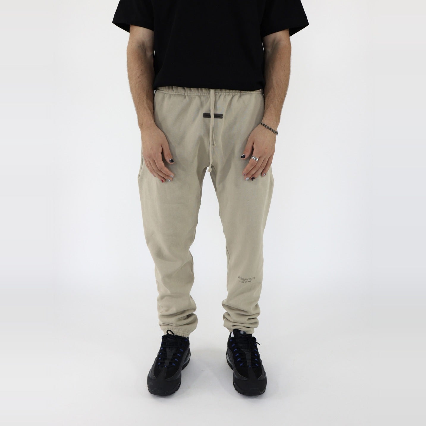 Fear of God Essentials S25 Sweatpants Timber-Clothing-Fear of God-pikastore.cz