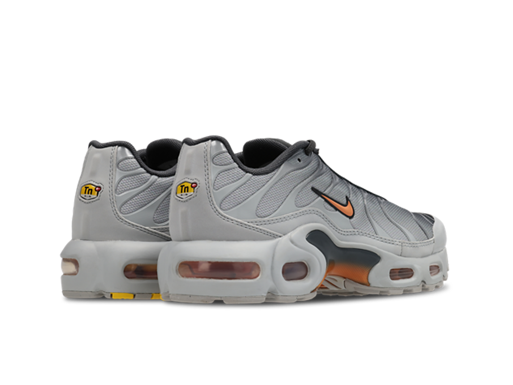 Nike Air Max Plus Hot Curry – tenisky – fotka 4 z 5