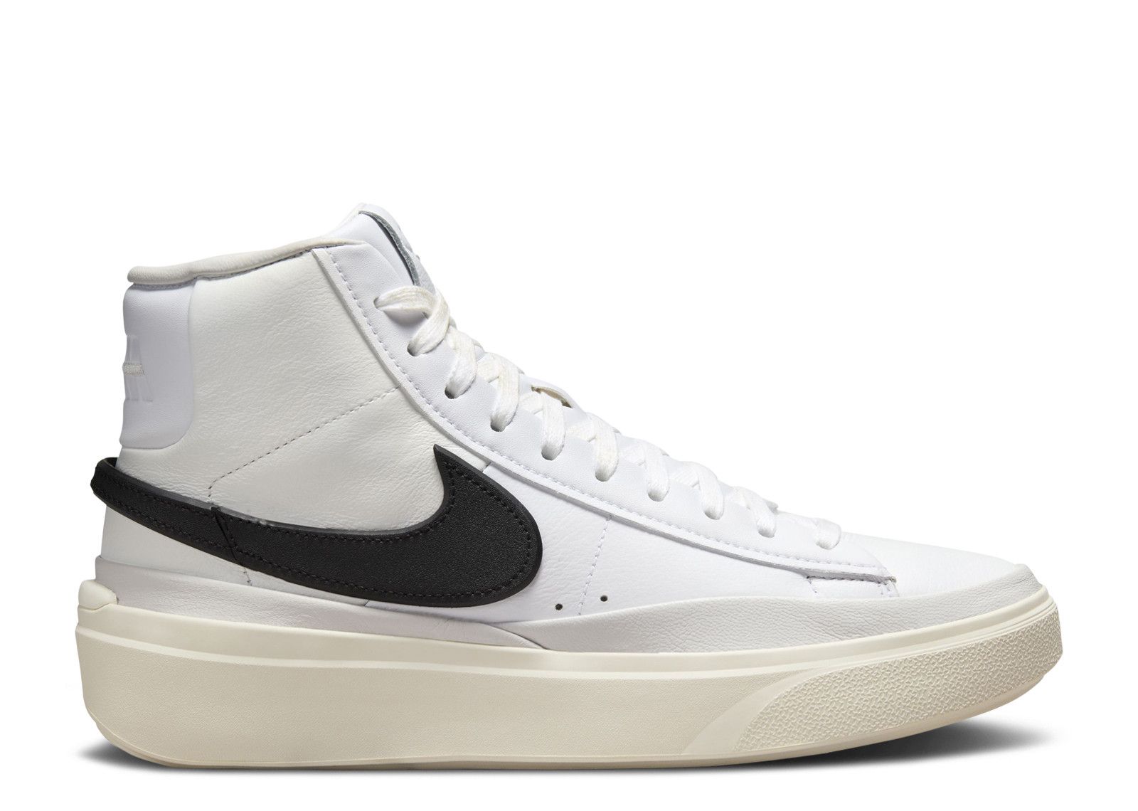 Blazer Phantom Mid White Black