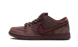 Nike Dunk Low Premium SB City of Love Collection - Burgundy Crush