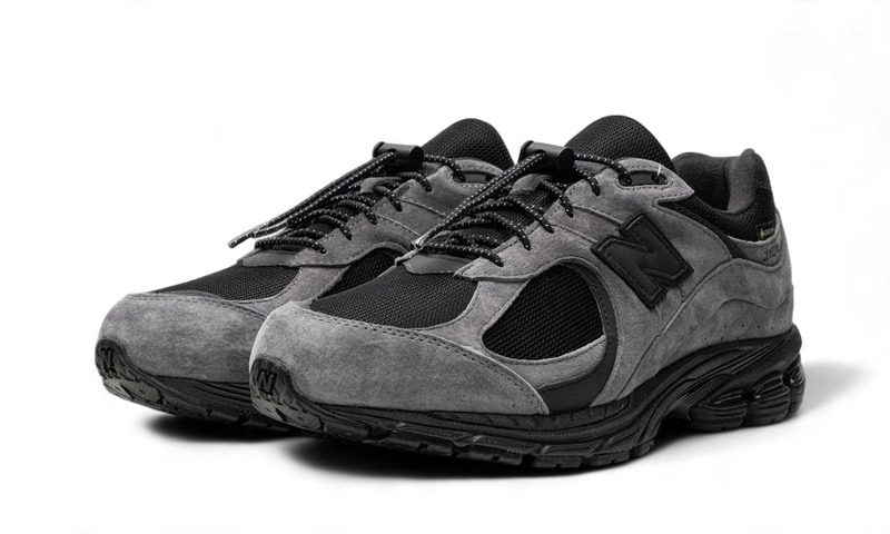 New Balance 2002R Gore-Tex JJJJound Charcoal-sneakers-New Balance-pikastore.cz