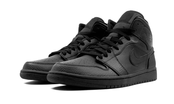 Nike Air Jordan 1 Low Tumbled Leather Black (GS)-sneakers-Air Jordan-pikastore.cz