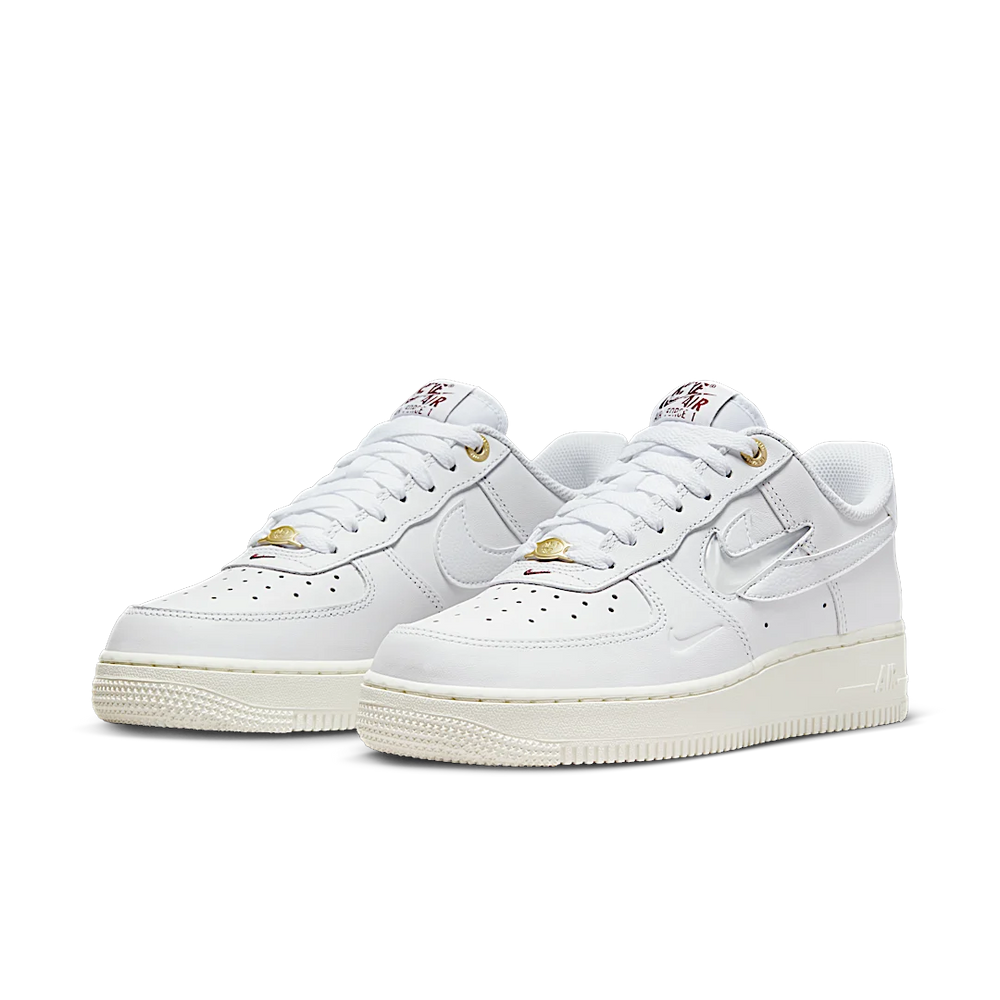 Nike Wmns Air Force 1 07 Premium History of Logos-Nike-pikastore.cz