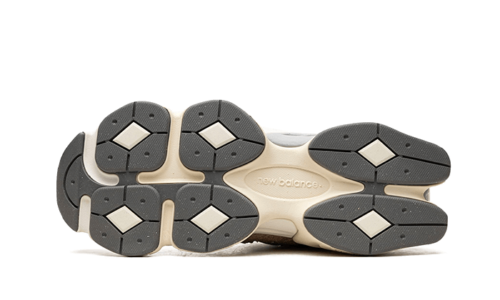 New Balance 9060 Driftwood Stone Pink Sea Salt-sneakers-New Balance-pikastore.cz