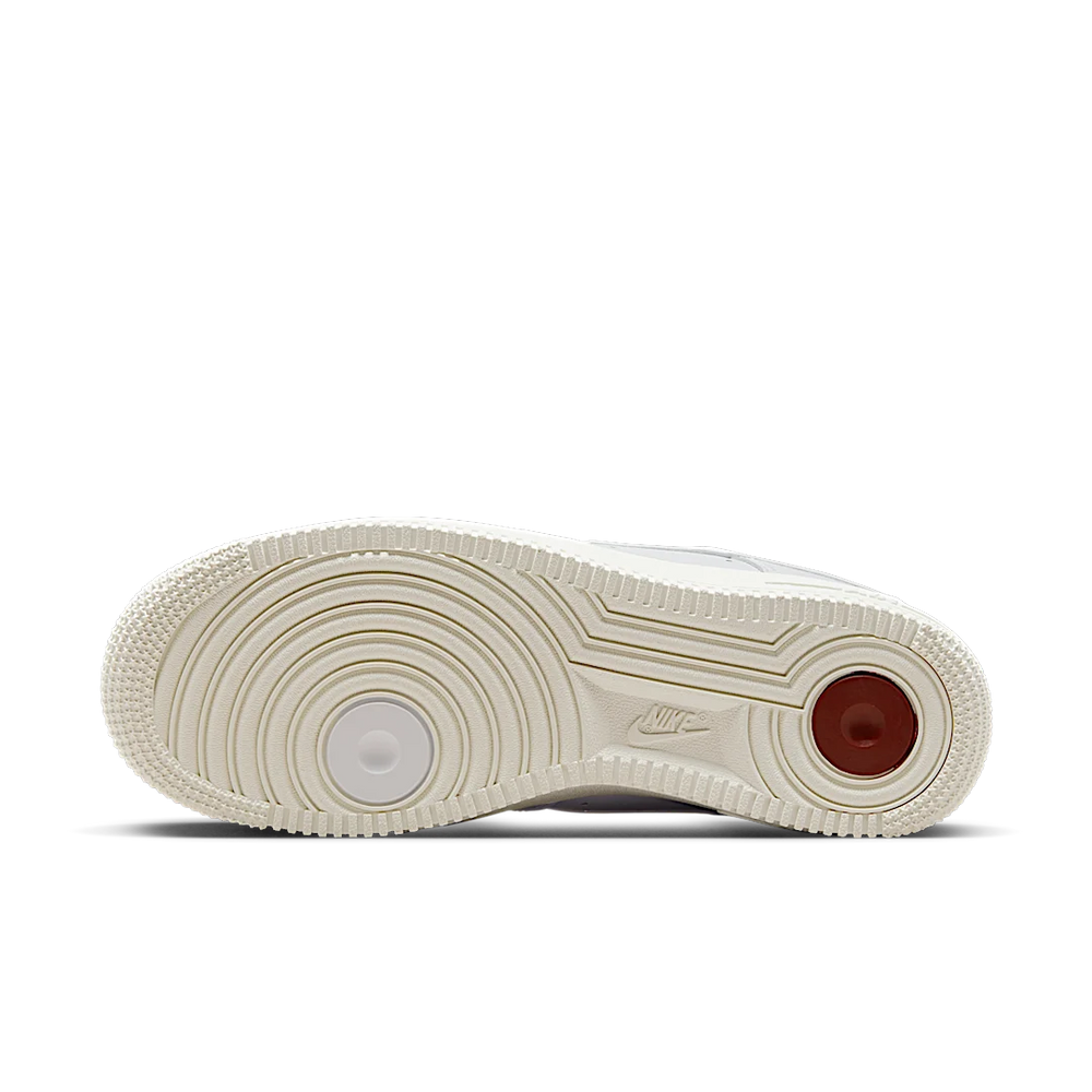 Nike Wmns Air Force 1 07 Premium History of Logos-Nike-pikastore.cz