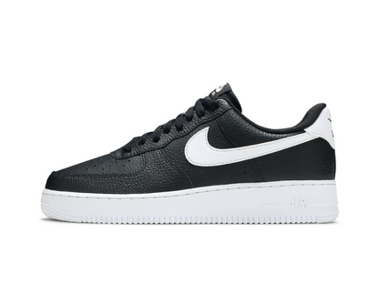 Nike Air Force 1 07 Black White