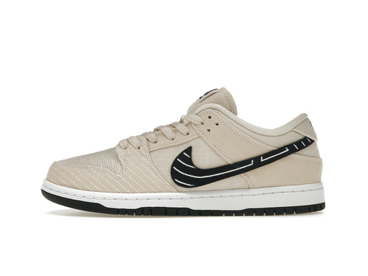 Nike SB Dunk Low Albino &amp; Preto