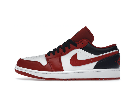 Nike Jordan 1 Low Bulls