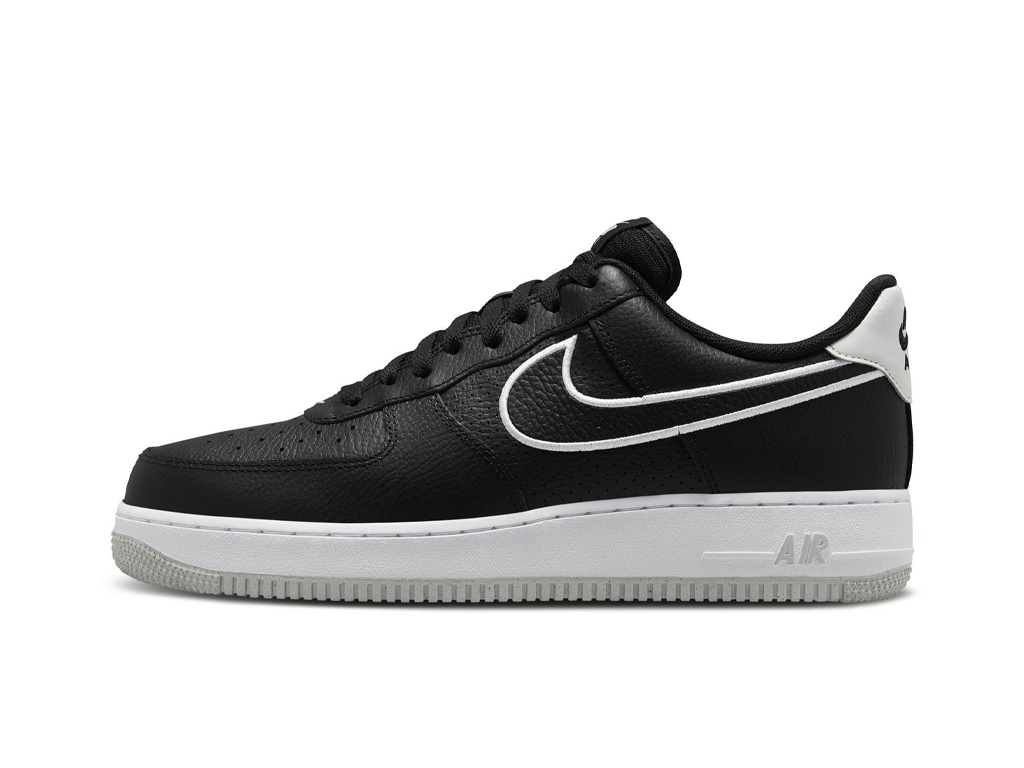 Nike Air Force 1 07 Embroidered Swoosh - Black