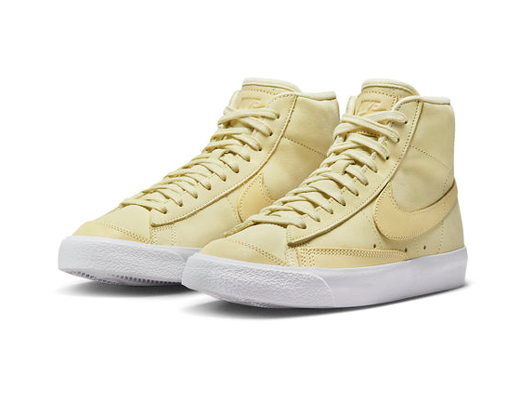 Nike Wmns Blazer Mid Premium Alabaster