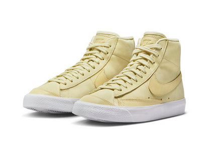 Nike Wmns Blazer Mid Premium Alabaster