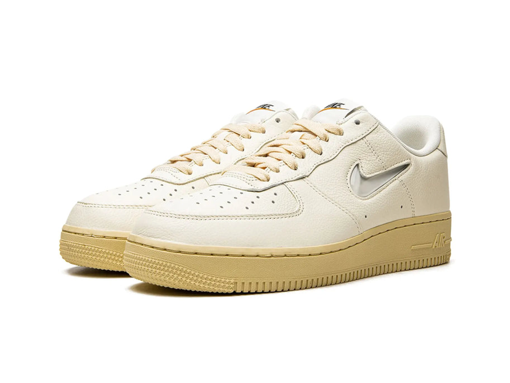 Nike Air Force 1 Low '07 LX Coconut Milk Lemon Wash (ženske)