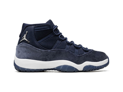 Wmns Air Jordan 11 Retro Midnight Navy Velvet