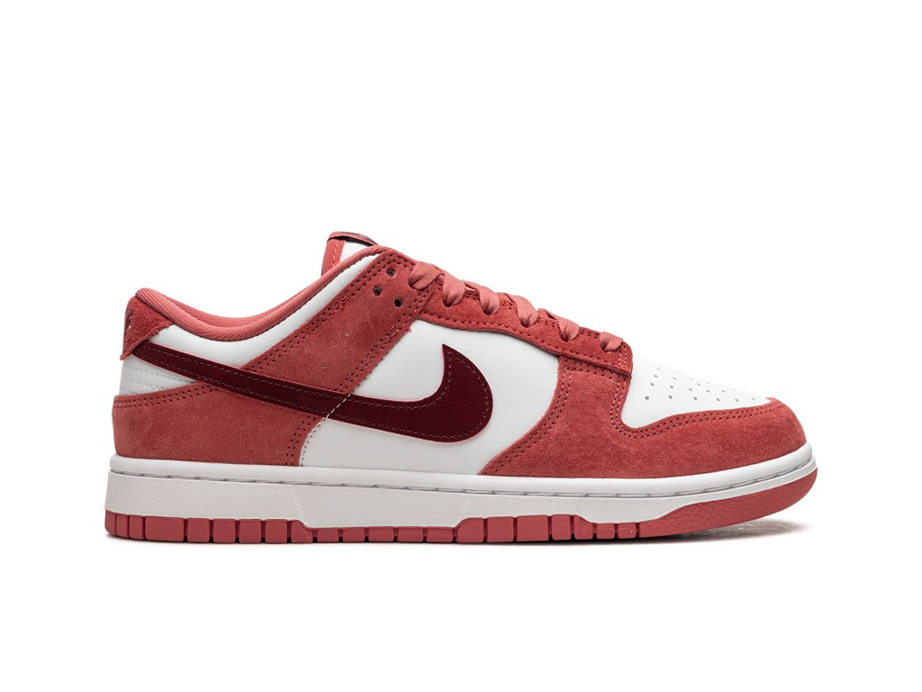 Nike Dunk Low Valentine's Day (2024) (Women's)