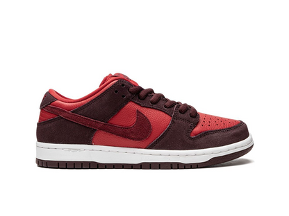 Nike SB Dunk Low Cherry