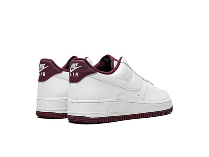 Nike Air Force 1 07 White Dark Beetroot