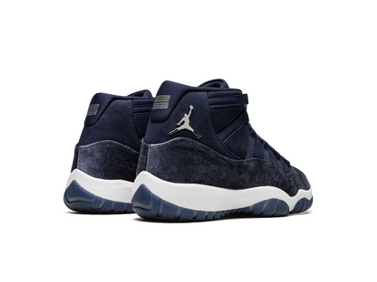 Wmns Air Jordan 11 Retro Midnight Navy Velvet