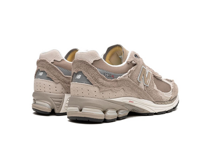 New Balance 2002R Protection Pack Driftwood