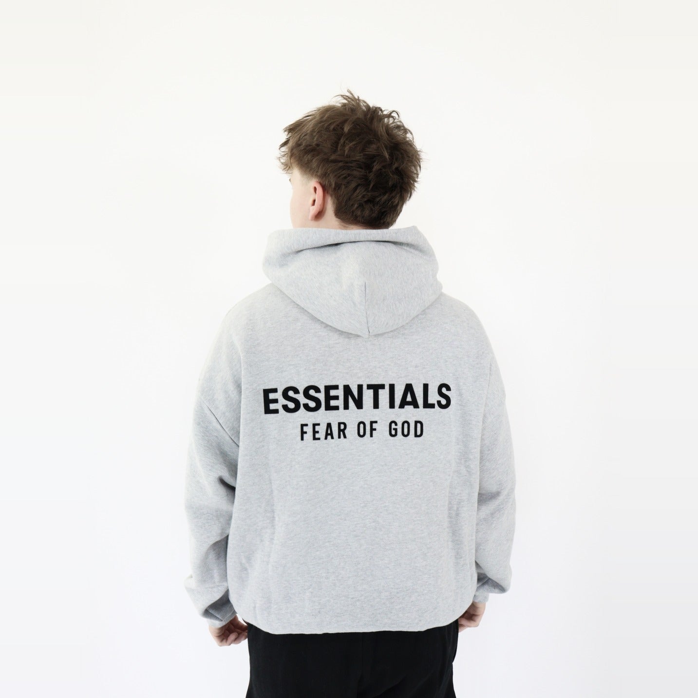 Fear of God Essentials Fleece S24 Hoodie Light Heather Gray - PIKASTORE-Clothing-Fear of God-pikastore.cz