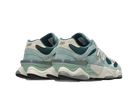 New Balance 9060 New Spruce Salt Marsh-New Balance-pikastore.cz