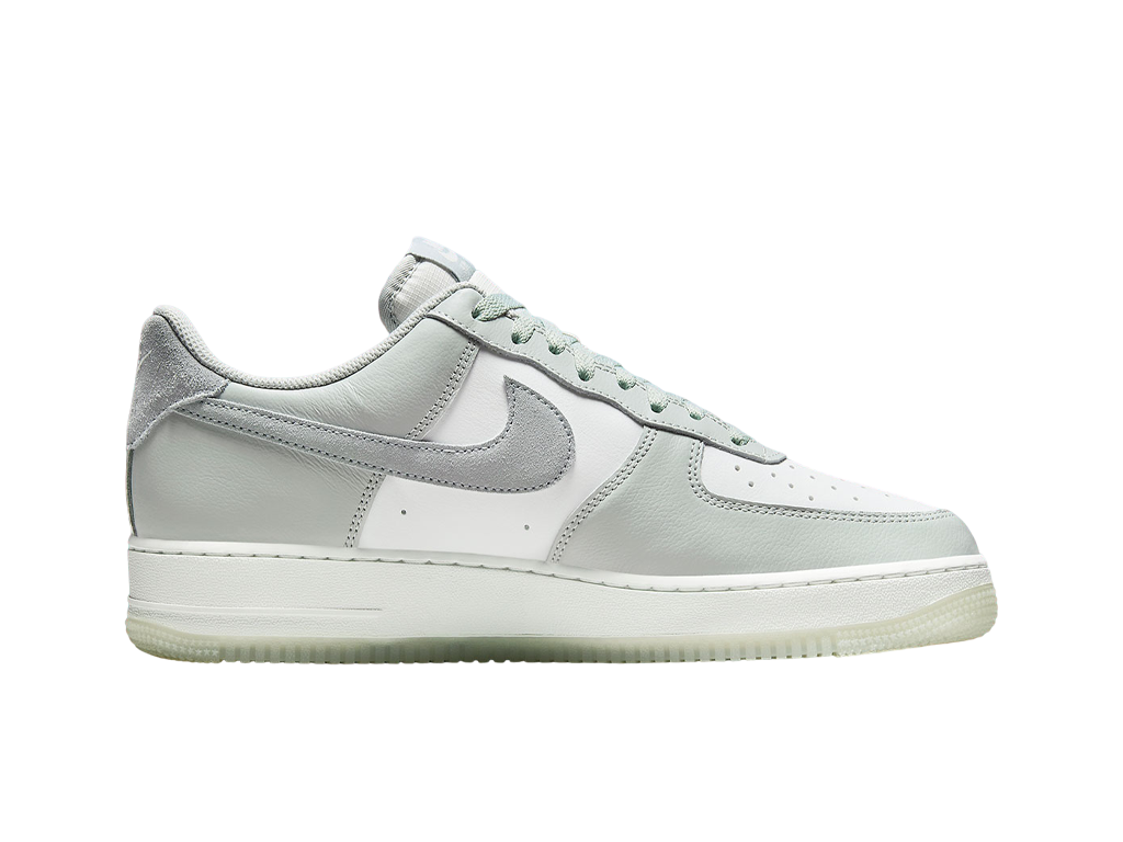 Nike Air Force 1 07 LV8 Light Silver Pumice