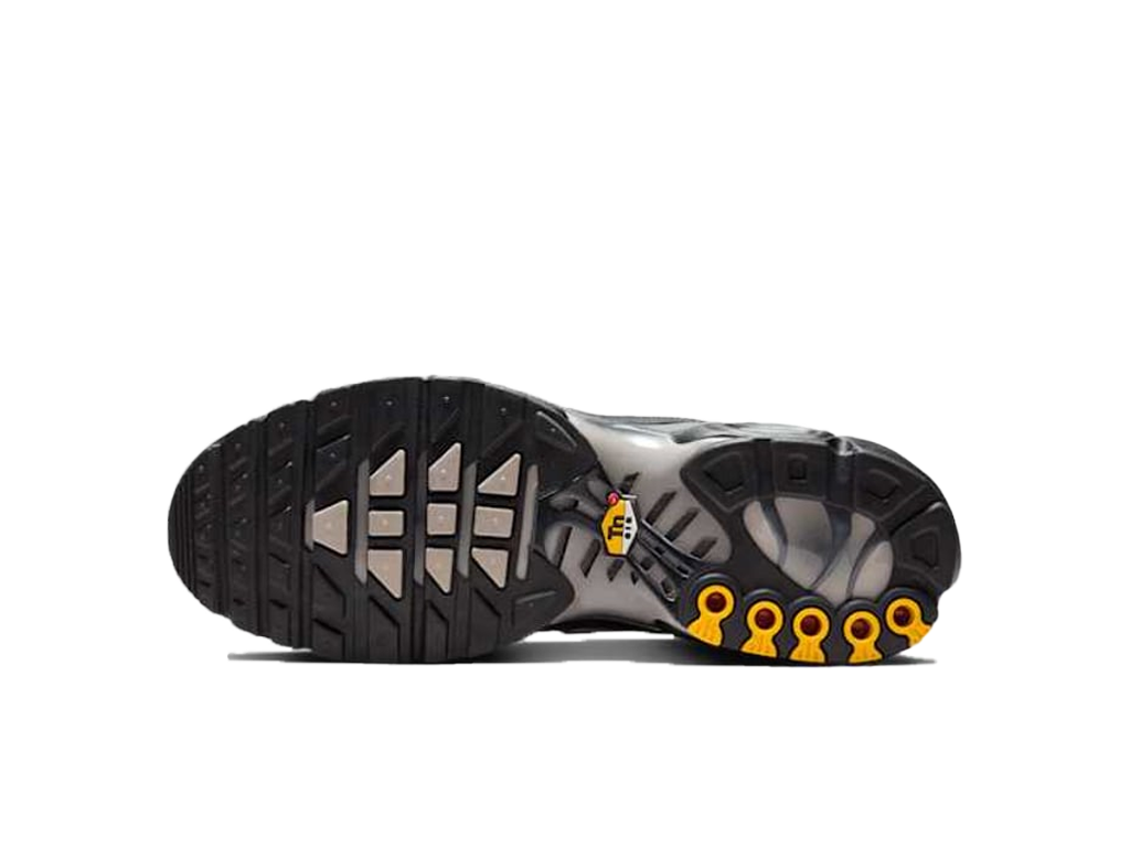 Nike Air Max Plus Cordura Pack - Dark Smoke Grey-Nike-pikastore.cz
