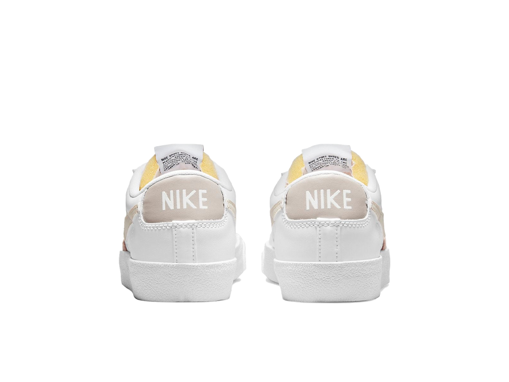 Nike Wmns Blazer Low 77 White Fossil Stone-Nike-pikastore.cz