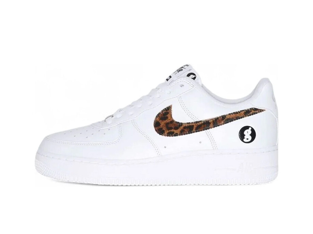 Zebra Nike Air Max Pixel Nike Air Force Low Supreme