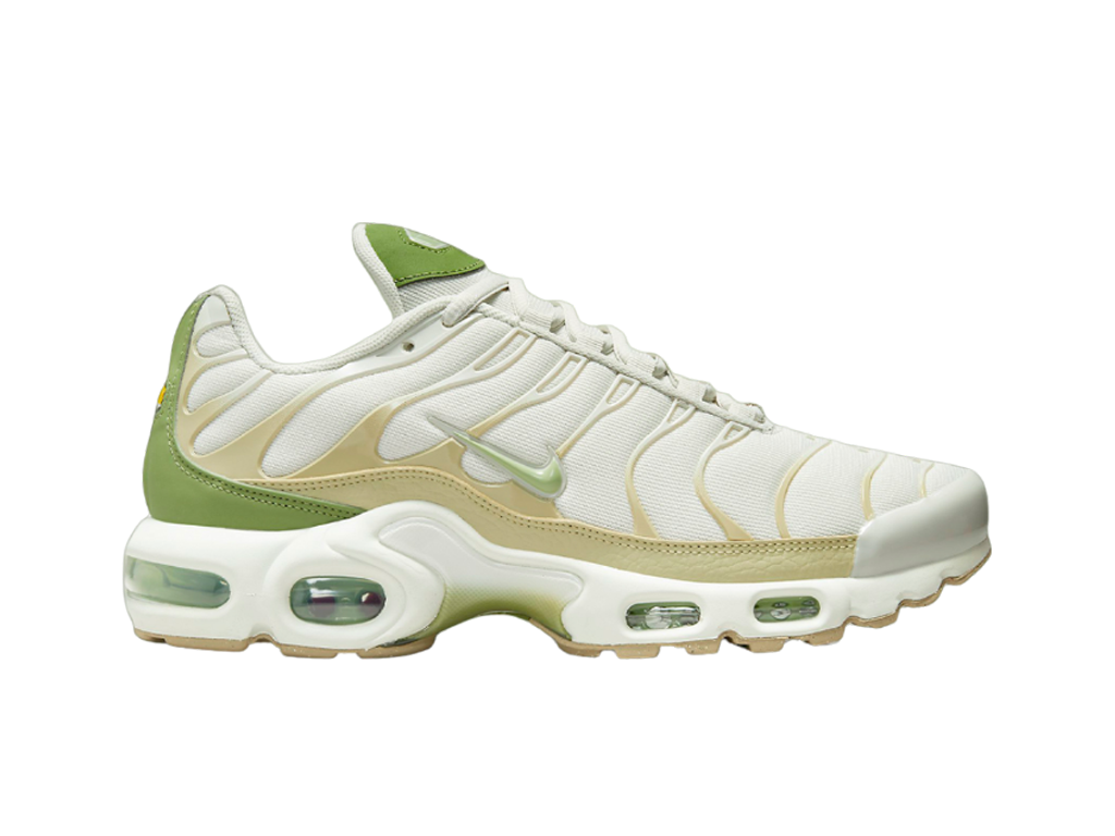 nike air max plus light bone