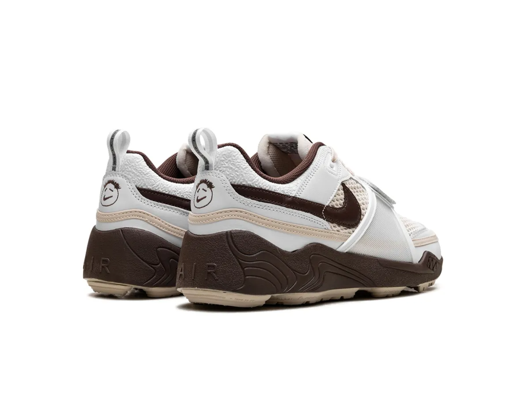 Travis Scott x Nike Zoom Field Jaxx Light Chocolate-Nike-pikastore.cz