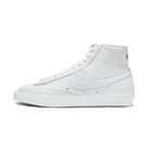 Nike Wmns Blazer Mid 77 Triple White-Nike-pikastore.cz